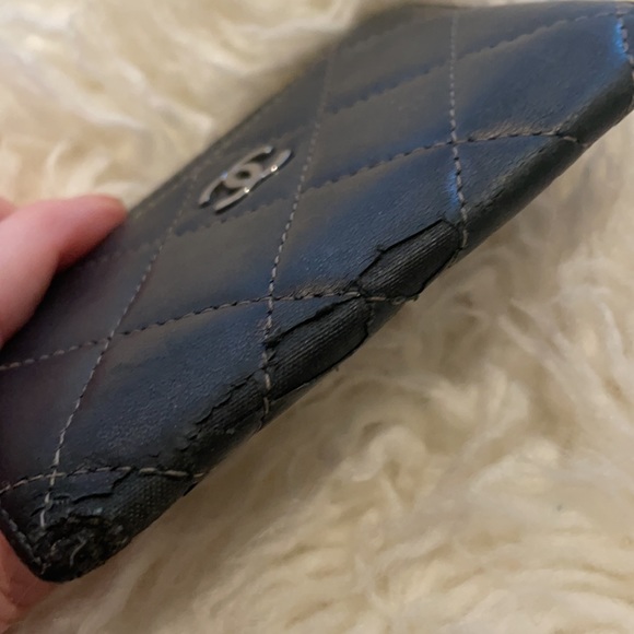 Chanel wallet/cardholder- NO OFFERS - Picture 10 of 12